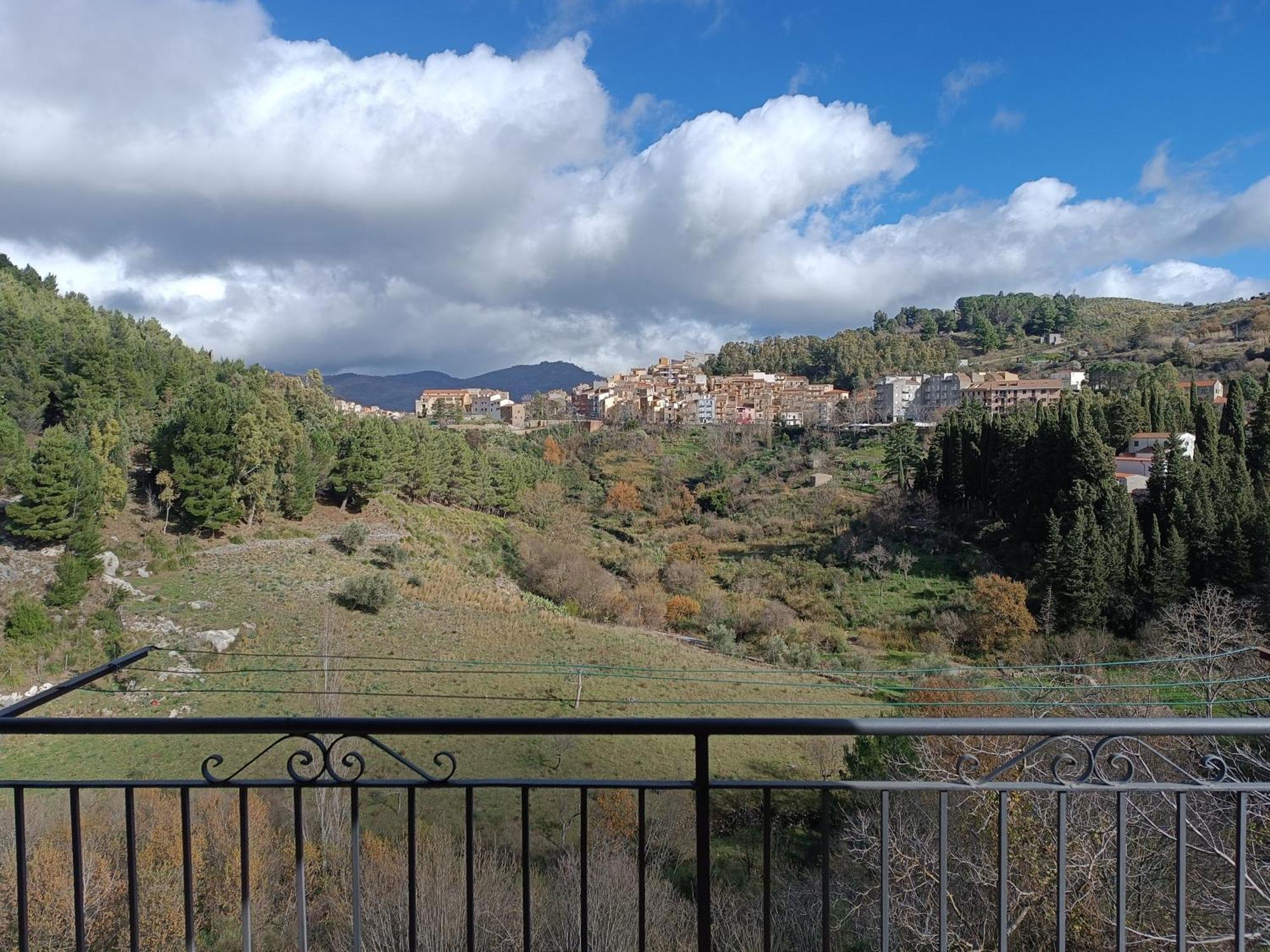 Casa Belvedere Isnello المظهر الخارجي الصورة